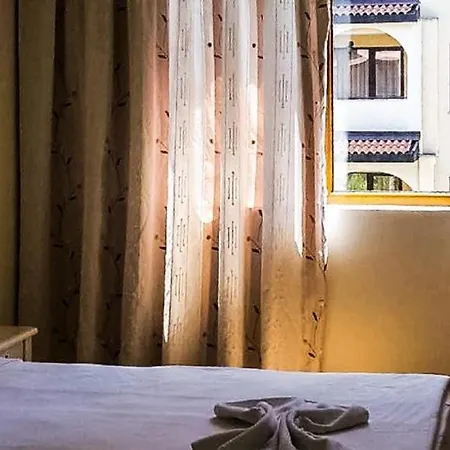 Deluxe With Cacao Beach At The Doorstep 1 Bedroom Apts Апартаменты